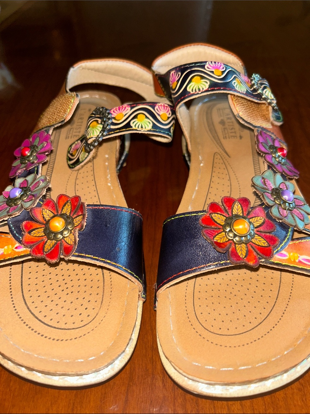 Women's Floral Multi-Color Leather Sandals - Picture 7 of 7